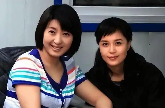 演员于莉红:31岁嫁给马诗红,结婚22年没有孩子,风光背后有眼泪