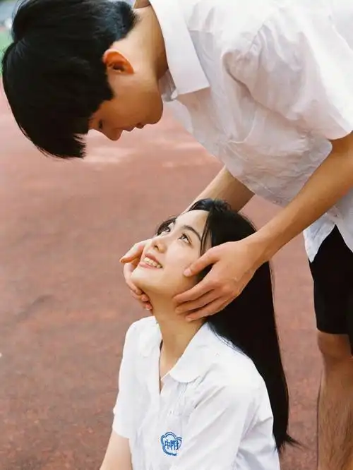 看你的时候眼睛里面有星星78长沙情侣写真