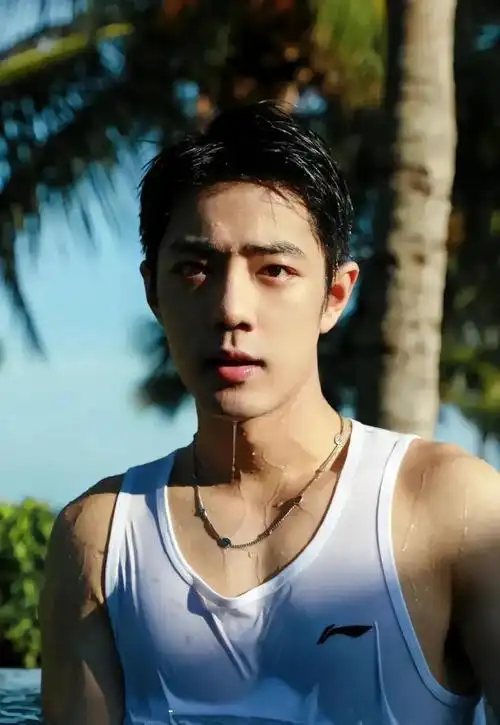 也和他的优秀作品以及肖战的人品有关,肖战真的是一个非常有正能量的