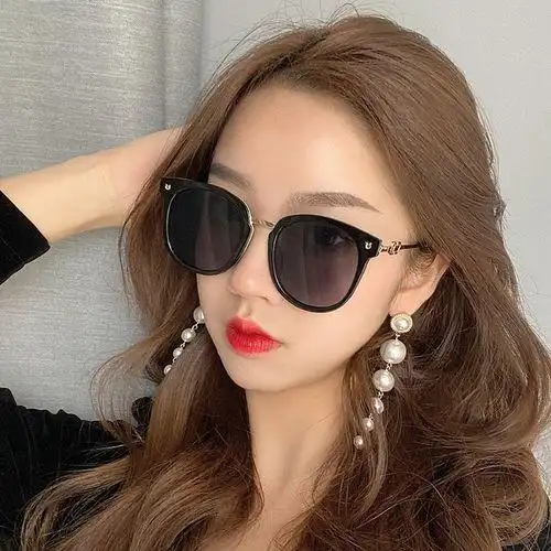 墨镜女头像高清黑发淑女图片