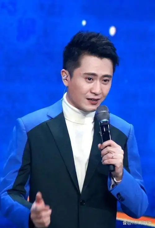 央视主持人杨帆娶普通妻子婚后连生两女日子过得幸福美满