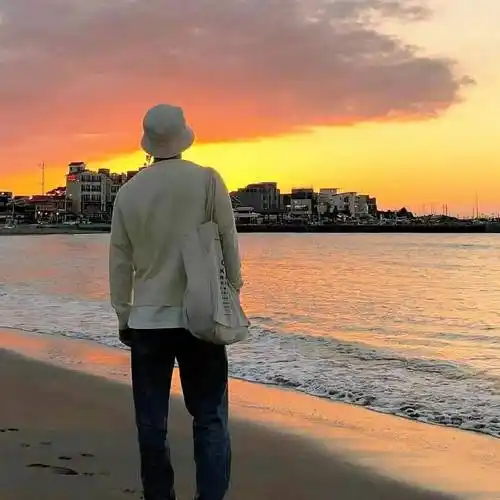 性感图片大全大图高清头像背影男人(男生头像背影帅气高清)-1