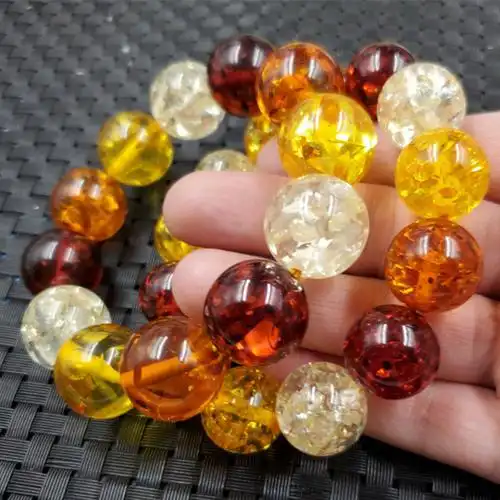 关于人造琥珀的信息