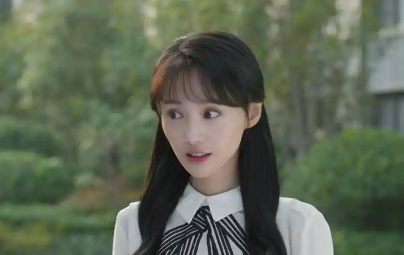 5625亿,第一郑爽接演《倩女幽魂》片酬1.5亿,不满意要1.8亿