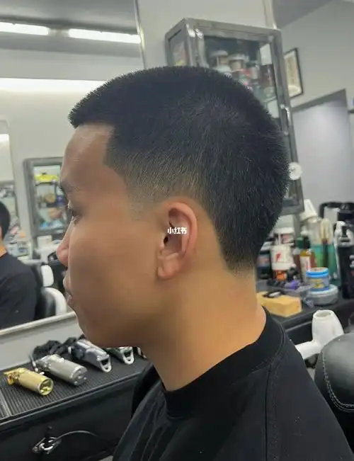 taperfade黑人寸头