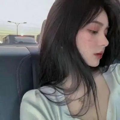 御姐/希望压倒我的不是生活而是_女生头像_我要个性网