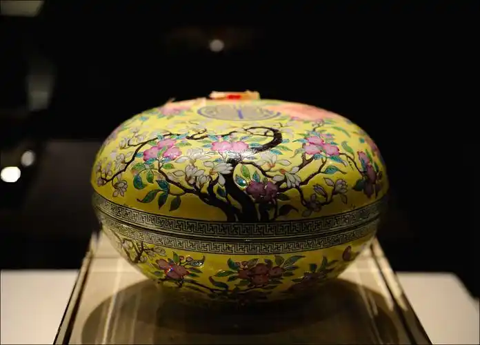 实拍:参观《御苑藏珍》——颐和园精品文物展