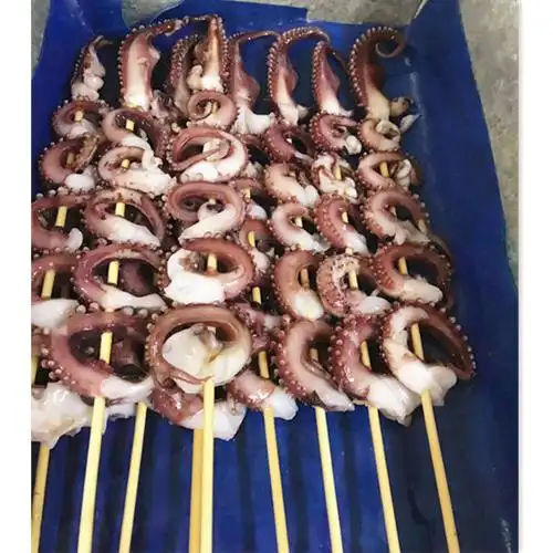 冷冻章鱼串100串大章鱼足串铁板烧烤商用网红凤尾串章鱼脚鱿鱼串