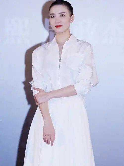 宋佳牛仔裤图片宋佳壁纸