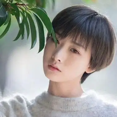 窄额头适合的帅气中性超短发女图片撩妹妥妥的