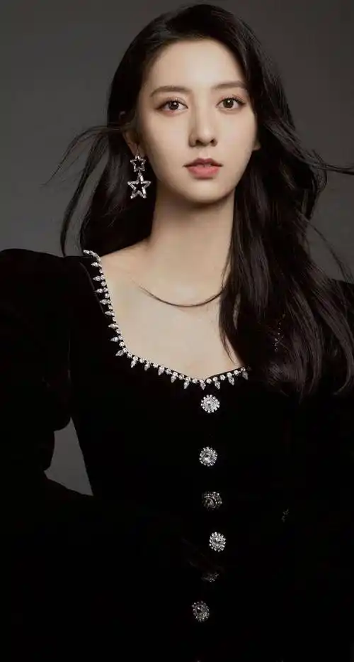 陈姝君,继佟丽娅之后的新一代女神_角色_苏北_亲爱的