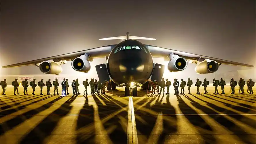 一周军事图片精选丨战机飞行训练图,氛围感拉满!-腾讯新闻