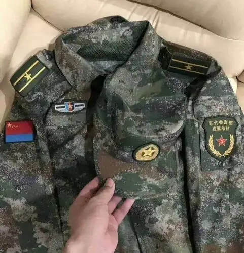 新式迷彩服正在试穿下一步配发全军