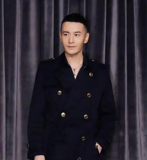 他又靠演技帅气了一回,黄晓明发型:白色子弹头&寸头哪款好看,黄晓明发