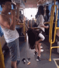 在公交车上竟有这种事