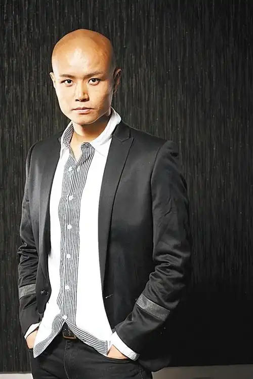 从"金牌主持"到"身败名裂",乐嘉走到今天这地步,怪不得别人