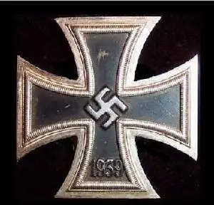 加上纳粹符的铁十字