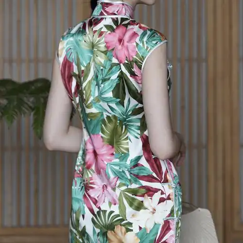 年轮2021新款真丝旗袍素绉缎桑蚕丝改良高端旗袍