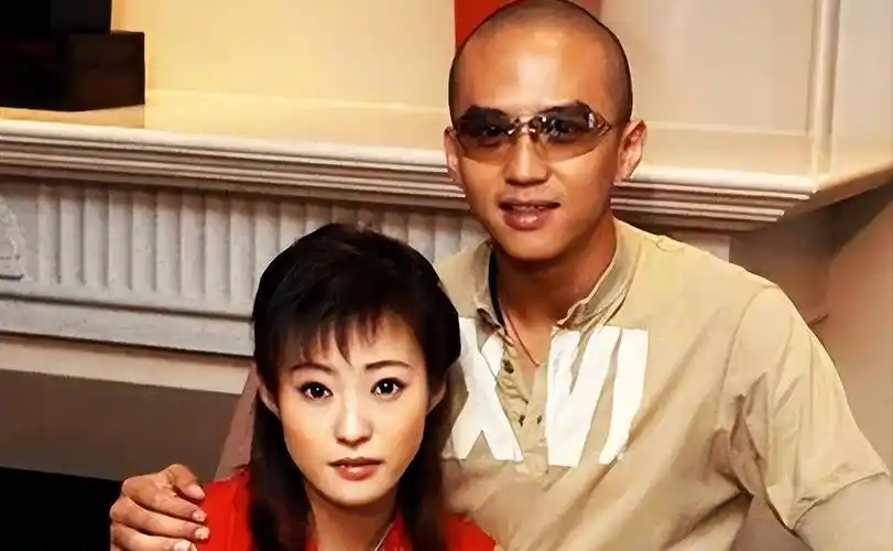 邓超与郝蕾分手17年后,他儿女双全事业有成,她两婚两离独自带娃_孙俪