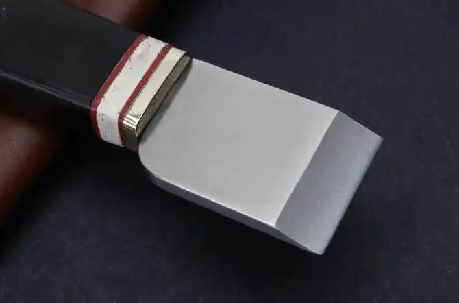 瑞典粉末rwl34裁皮刀(牛骨片,绿松石头)