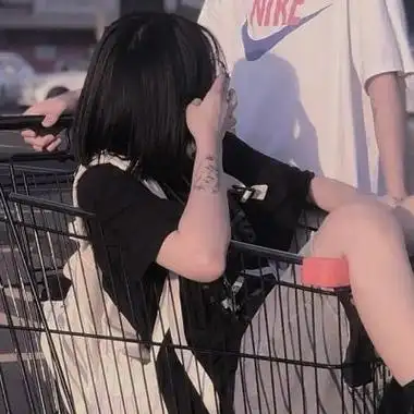 适合00后用的真人学生情侣头像图片