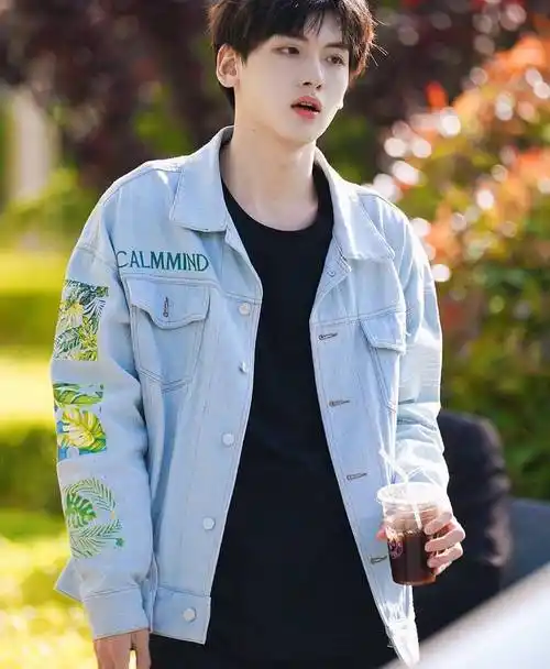 哇唧五子翟潇闻保留r1se_少年团_音乐_未来的