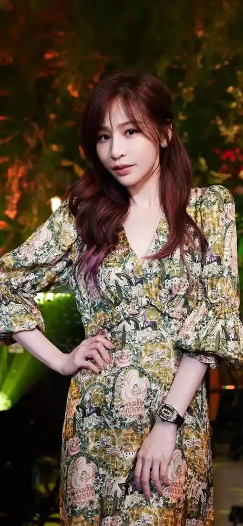 英子粉丝留言求图|王心凌壁纸