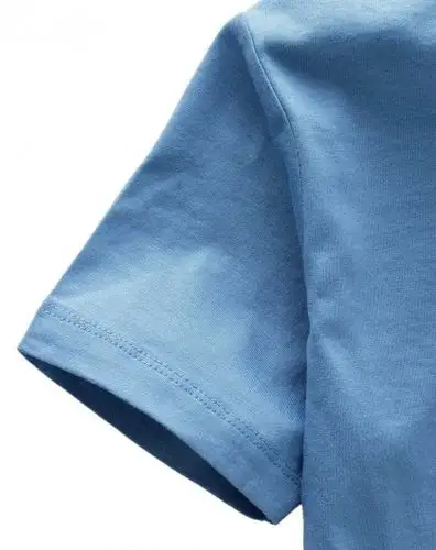 中性浅灰蓝圆领短袖文化衫