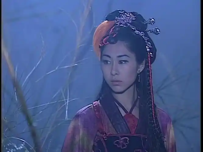 搜神传迦楼罗想进入禁地怎料天尊突然出现被迫改变想法