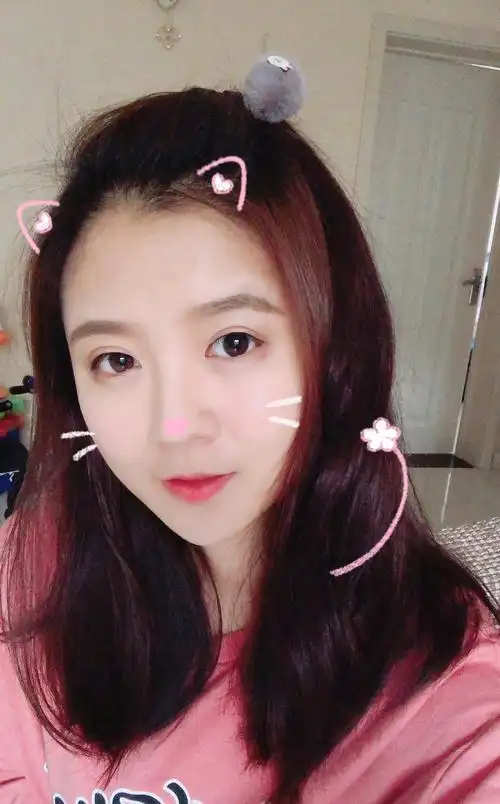 微信女生生活素材|微信朋友圈包装套图|_照片青春网红脸时尚温柔恬静