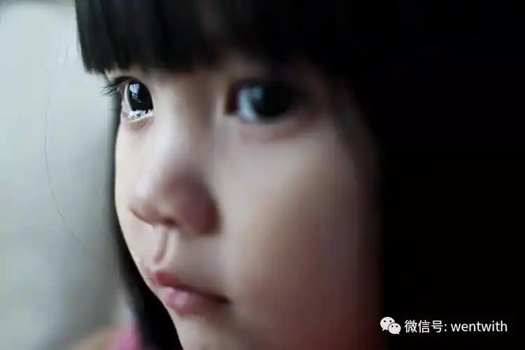 坚强不是强忍眼泪,而是想哭时允许自己哭出来