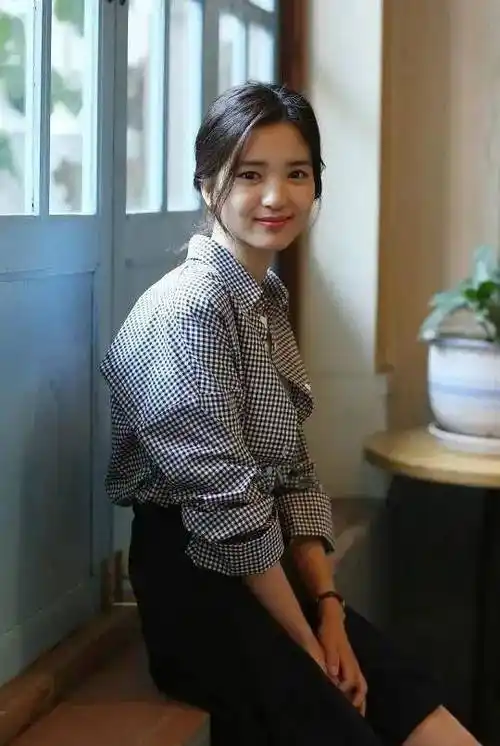 基的历任绯闻女友,公认最般配的宋慧乔败给了单亲妈妈_宋智孝_徐孝琳