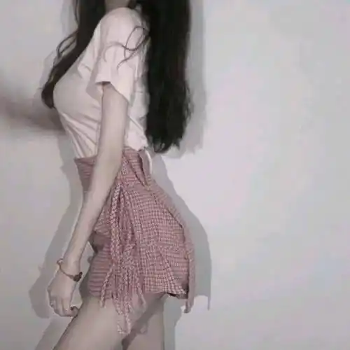 女生头像抱怨没用抱我呀824