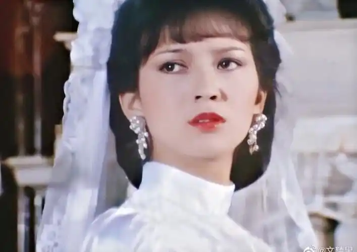 周润发,赵雅芝 许文强,冯程程 图片有修复