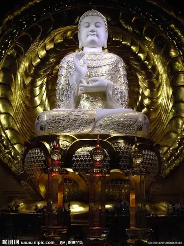 毗卢遮那佛的详述