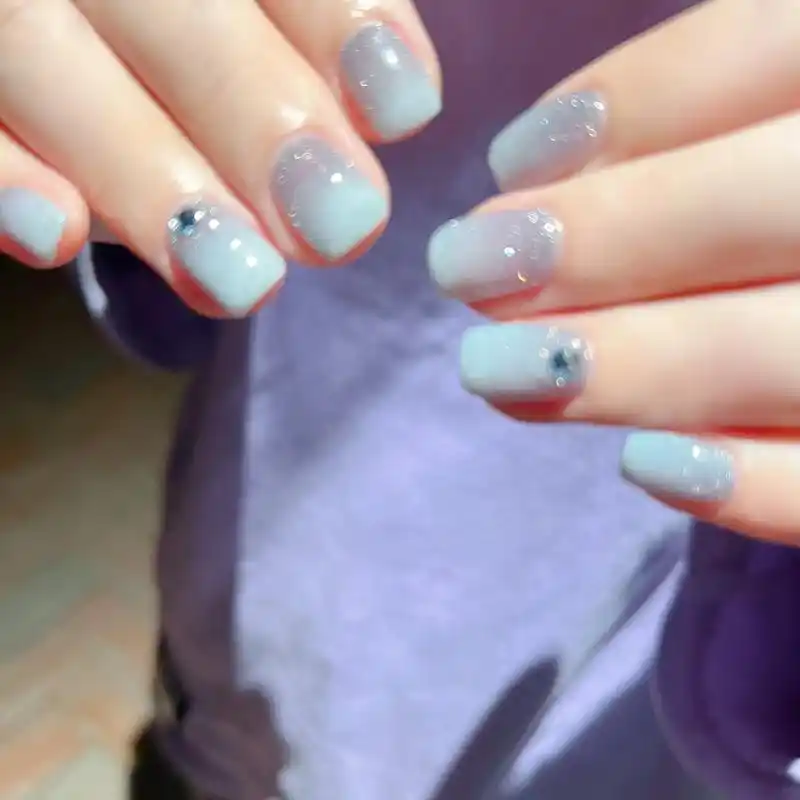 超好看的美甲 #短指甲也 - 抖音