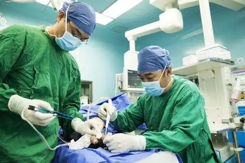 长海医院烧伤外科成功实施国内首例"水刀"清创手术