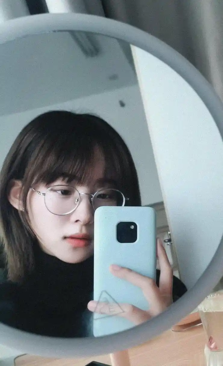 这次是真的高中生.我年轻的时候,高中的短发照片(*ω)