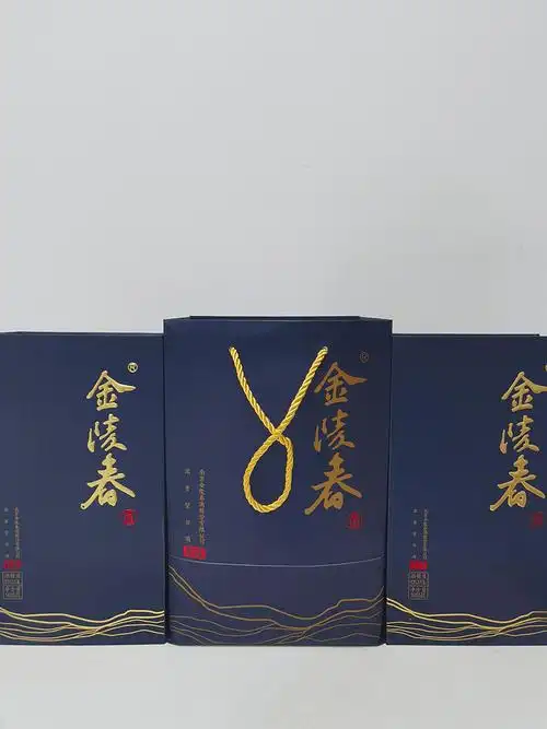 金陵春白酒怎么样 开学室友带来的当地特产,喝上一口就爱上了_什么