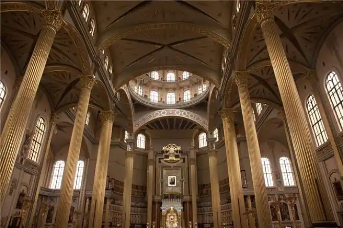 圣所图片_全景网