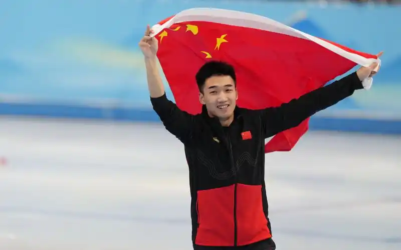 刷新奥运会纪录,高亭宇获速滑男子500米金牌