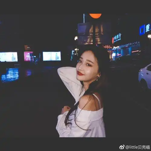 组图重庆妹子制服写真长发大眼气质美绝美