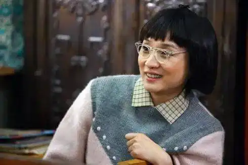 《傻春》:赵素眠,全剧中最能体现人性的一个角色