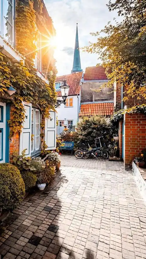 国外小镇街道风景图片手机壁纸