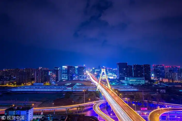 四川成都:高空俯瞰城市夜景