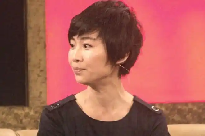 前些年,央视很多主持人都纷纷辞职,但是康辉与刘雅洁两口子始终坚守着