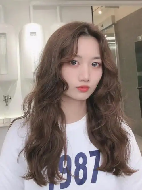 方脸妹子适合的发型蛋卷