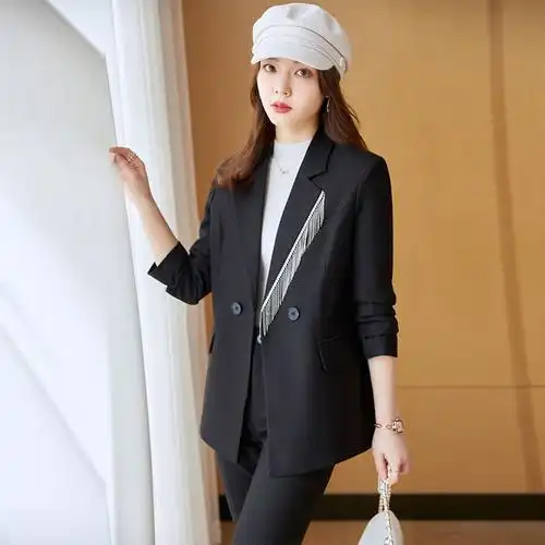 时尚职业装女装套