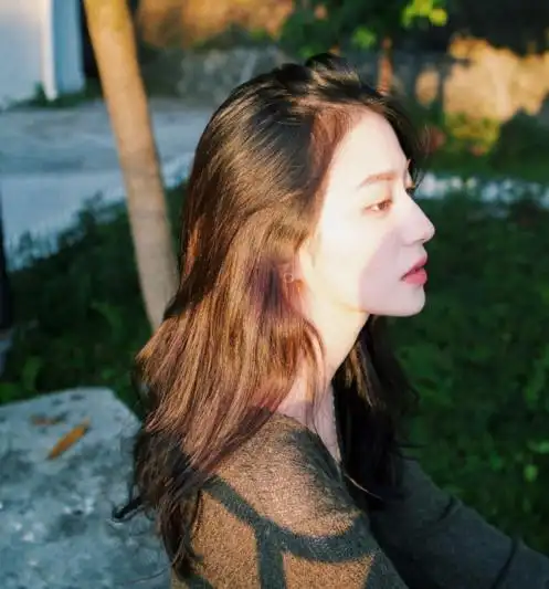 高逼格气质与颜值俱佳女生头像 遇人无数唯独心被你束缚