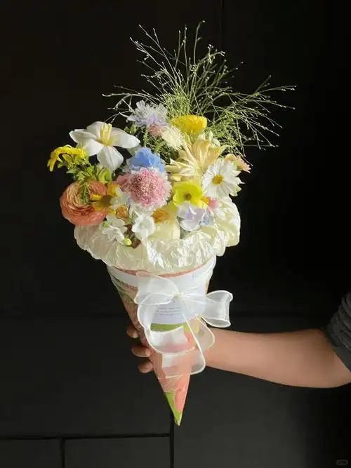 母亲节520双节花艺流行趋势分析,你能押对宝吗?_花束_莫奈_flora